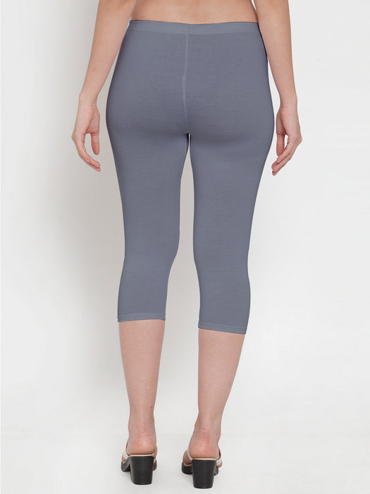 Women Grey Gajri Super Combod Cotton Lycra Capri