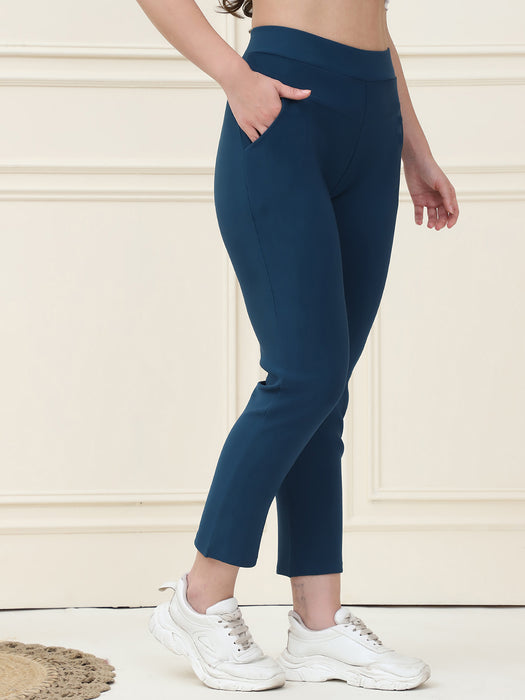 Women Blue Skinny fit Lycra polyster spandex Jegging with Side pocket