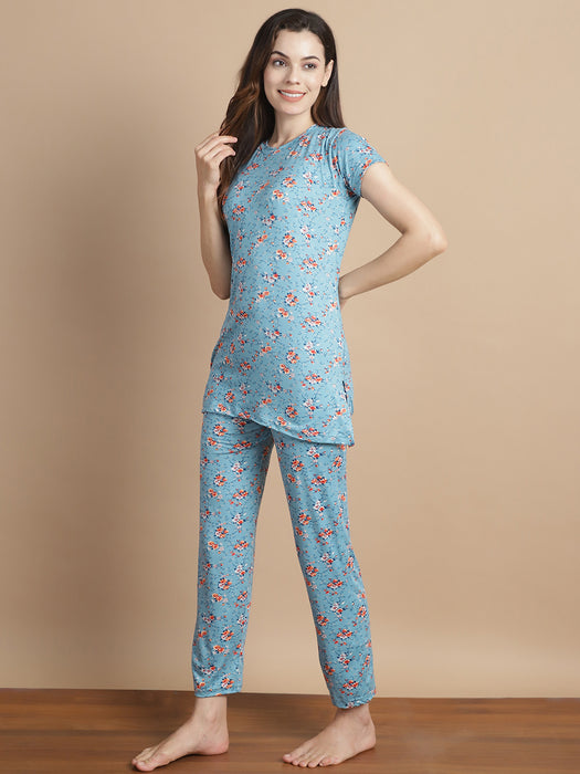 Women Blue Round Neck Floral printed cotton lycra nightsuit